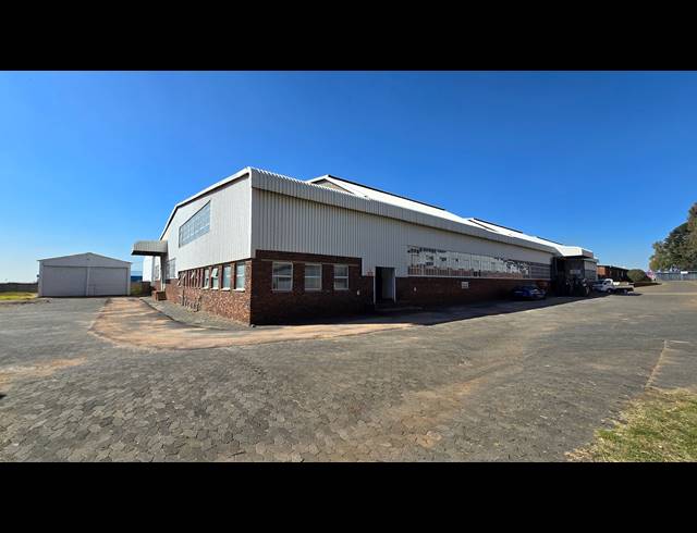 6,225M² WAREHOUSE FOR SALE IN CHLOORKOP